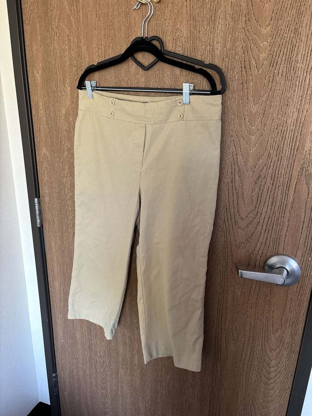 Rekucci Women's RE6002 Ease In To Comfort Straight Leg Capri Pants Size 14 Stone